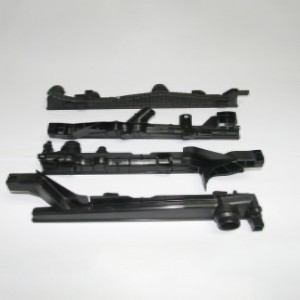 エンジン部品 ラジエタータンク